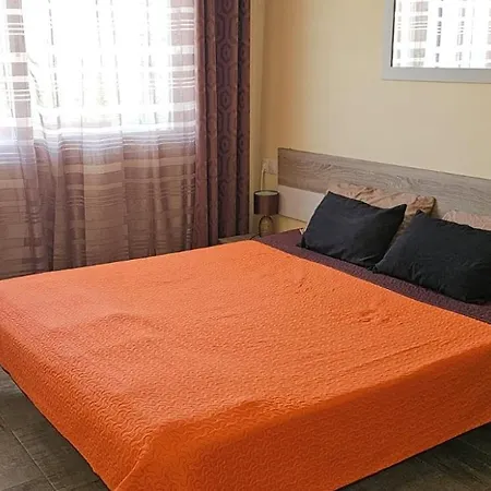 A Stone's Throw From The Golden Mile With Breathtaking Ocean And Mountain Views Apartment Playa de las Americas (Tenerife)