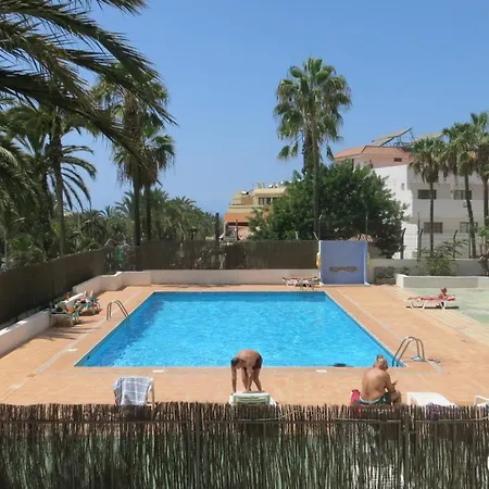 Lejlighed A Stone's Throw From The Golden Mile With Breathtaking Ocean And Mountain Views *